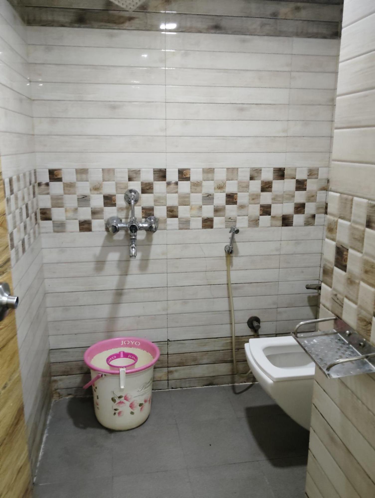 Hotel Crystal Park Near Nesco Exhibition Center 孟买 外观 照片