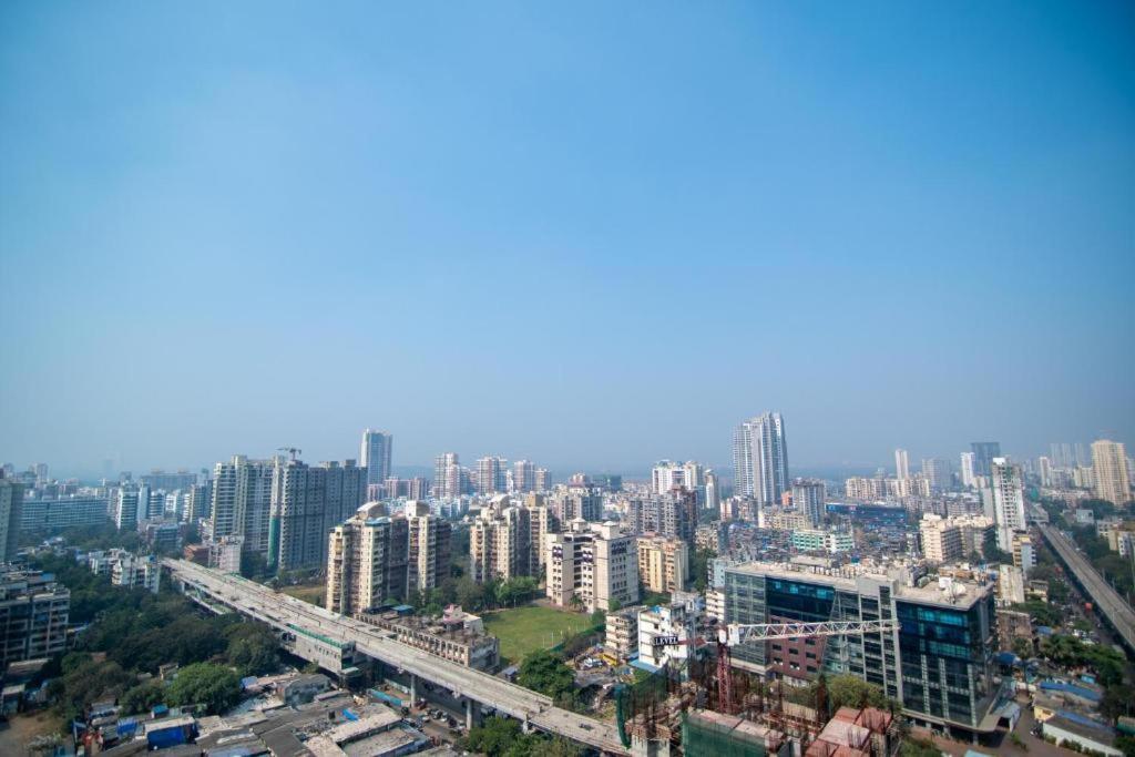Hotel Crystal Park Near Nesco Exhibition Center 孟买 外观 照片